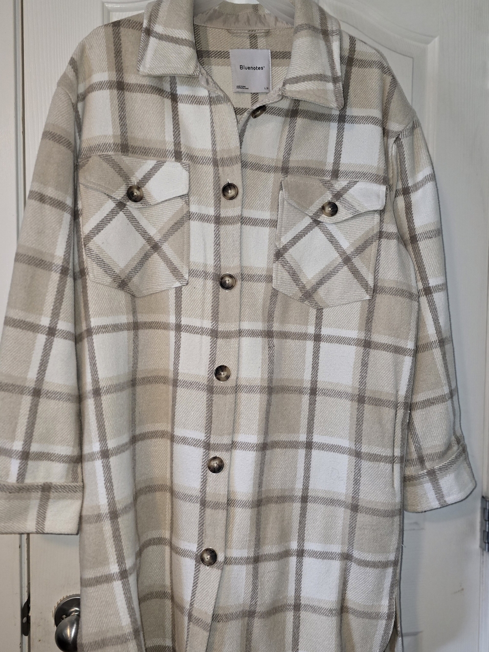 Bluenotes Women's Beige and Cream Plaid Trench Shirt Jacket